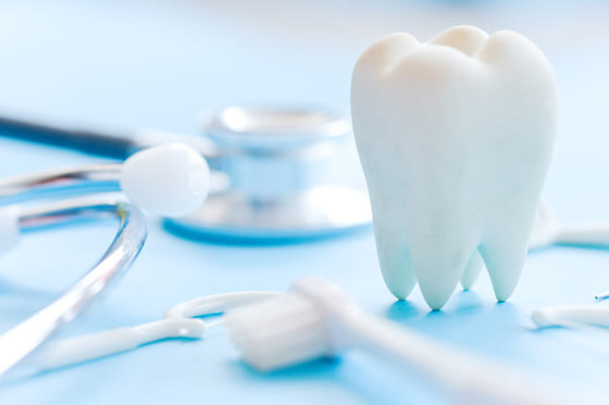 Где сделать имплант зуба? — цена в Киеве в 2024 году